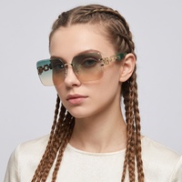 1004 Nouvelles Lunettes de Soleil Femme Sans Monture Style Luxe Léger UV400 Carrées PC Tendance Classique Universelles Gafas De Sol