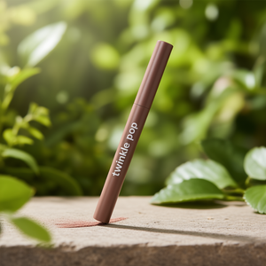 ทวิงเคิล ป๊อป ลิป ไลเนอร์ สีแอชเบจ สูตรเคบิวตี้ เหมาะสำหรับทุกสภาพผิว - Product Image 3