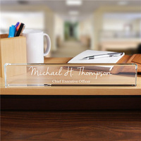 Plaque de nom en cristal sablé fait main pour bureau, avec gravure personnalisée sur verre, design cube, cadeaux souvenirs, décoration de table