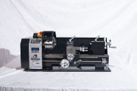 Tour à métaux multifonctionnel horizontal manuel universel léger de petite taille pour table, haute précision, 220V/110V, 0-2500 tr/min, 4 stations