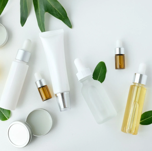 Dispensador de tanque emulsionante al vacío de calentamiento de elevación automática de acero inoxidable de 50L para loción, protector solar, mezcla de bálsamo limpiador - Product Image 6