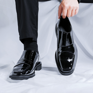 2026 New Product Business Casual Leather Shoes for Men Trendy British Retro Simple and Comfortable Formal Shoes All Seasons - Product Image 3