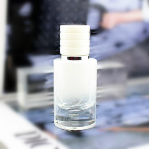 Round Glass Perfume Bottle 30ml Spray Mist Dispenser Thickened Skincare Cosmetic <b>Container</b> With Cover - Product Image 3