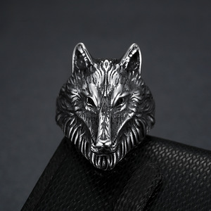 High Quality Factory Wholesale Cool <strong>Mens</strong> Stainless Steel Viking <strong>Wolf</strong> Head <strong>Ring</strong> for <strong>Men</strong> - Product Image 2