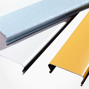 ACEBOND Panneaux de <span class=keywords><strong>Plafond</strong></span> en Bande Ultra <span class=keywords><strong>Mince</strong></span> Stretch Matériau de Construction Aluminium Rectangle Métal <span class=keywords><strong>Plafond</strong></span> Suspendu Minimaliste 300mm - Product Image 2