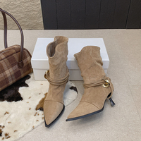 Bottines à bout pointu pour femmes, talon aiguille, en daim, style slouchy, avec sangle enveloppante, coupe en V, bottes western tendance, 3 couleurs