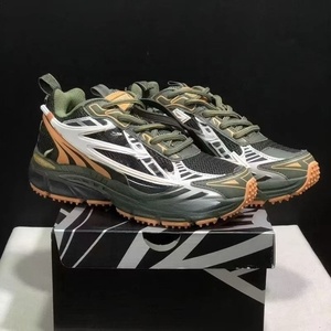Zapatillas deportivas de suela gruesa para hombre y mujer, diseño nuevo 2026, con flechas decorativas y costuras, de corte bajo, estilo casual y robusto. - Product Image 4