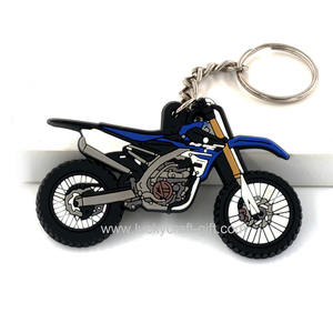 <span class=keywords><strong>Porte</strong></span>-clés en caoutchouc PVC personnalisés en forme de <span class=keywords><strong>moto</strong></span> - Product Image 2
