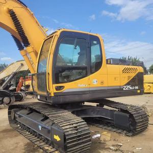 Excavadora de cadenas Hyundai 225LC-9S usada, 22 toneladas, motor Cummins original de Corea del Sur - Product Image 4
