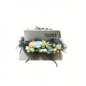 Cintura decorativa a forma di ghirlanda di fiori con piume e rose, accessorio per matrimonio, in poliestere, taglia adulta - Product Image 2