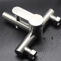 Grifo Mezclador de Bañera Montado en la Pared de Acero Inoxidable Moderno con Acabado Cepillado para Ducha, Venta al por Mayor de Fábrica, Buena Calidad