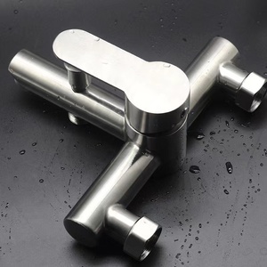 <span class=keywords><strong>Miscelatore</strong></span> per Vasca da Bagno <span class=keywords><strong>a</strong></span> Parete di Alta Qualità, <span class=keywords><strong>Rubinetto</strong></span> Doccia Moderno in Acciaio Inox Spazzolato per Bagno - Product Image 5