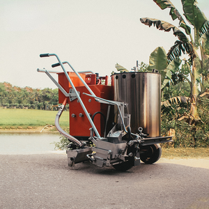 Machine de marquage routier thermoplastique manuelle pour lignes de passage de piétons, largeur réglable 100-450 mm et faible coût d'entretien - Product Image 1