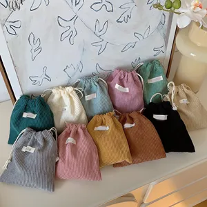 Couleur unie velours côtelé cordon cadeau bonbons bijoux pièces pochette de rangement sacs en tissu cosmétique