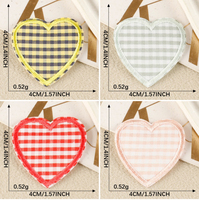 Patch brodé thermocollant en forme de cœur à motif écossais de 4 cm pour vêtements - Vente en gros