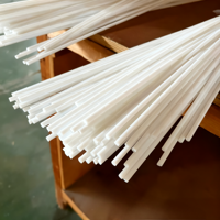 Barre en PTFE extrudé résistant aux intempéries, barre en plastique PTFE mince, barre en polytétrafluoroéthylène vierge, tige en PTFE