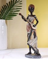 Sculpture d'art en résine de style africain rétro, représentant une femme noire, pour décoration de meuble à vin, d'entrée ou de chambre.