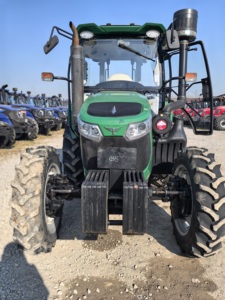 Tracteur à roues Outstanding Constable 1204, véhicule agricole multifonctionnel 4x4 avec moteur, transmission et pompe - Product Image 1