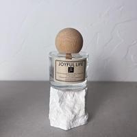 Diffuseur de parfum en verre miniature avec couvercle rond en bois, design personnalisé en gros, 50 ml, décoration de voiture, fournitures pour la maison