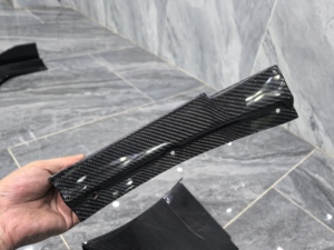 High End Brand New Auto <strong>Parts</strong> Upgrade Car Bumper Bodykit Carbon Fiber Front Lip for Chevrolet <strong>Corvette</strong> C8 - Product Image 6