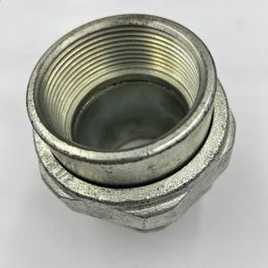 Unión de Tubería de Acero Inoxidable de Alta Calidad, Fabricación Personalizada con CNC, para Sistemas Eléctricos y Paneles - Product Image 3