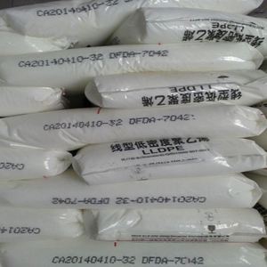 Factory Direct Price Blow Molding Virgin LLDPE M500026 Granules Resin <b>Plastic</b> <b>Pellets</b> LLDPE Stretch Film <b>Plastic</b> Raw Materials - Product Image 4