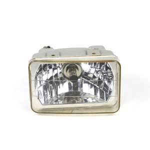 704.41.010 / 1204.41.010 / 1204.41.020 Ensemble de phares pour pièces de machines agricoles DFAM DF404 DF604 DF804 - Product Image 2