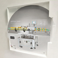 Machine d'étiquetage électrique en temps réel 6000 étiquettes/heure pour bouteilles, canettes, sacs et cartons avec contrôle PLC (étiquetage côté gauche)
