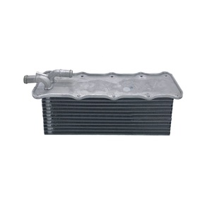 Intercooler per Audi A1, VW Caddy, Golf, Jetta, Passat, Polo, <span class=keywords><strong>T</strong></span>-<span class=keywords><strong>Cross</strong></span>, <span class=keywords><strong>T</strong></span>-Roc, Tiguan 04E145749B 04E145749F 04E145749J - Product Image 1