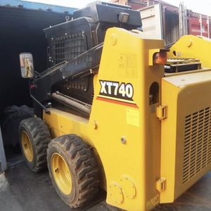 <span class=keywords><strong>Loader</strong></span> <span class=keywords><strong>Skid</strong></span> Steer <span class=keywords><strong>XT740</strong></span> Merek Terlaris di Cina dengan Perlengkapan Opsional Harga Pabrik - Product Image 6