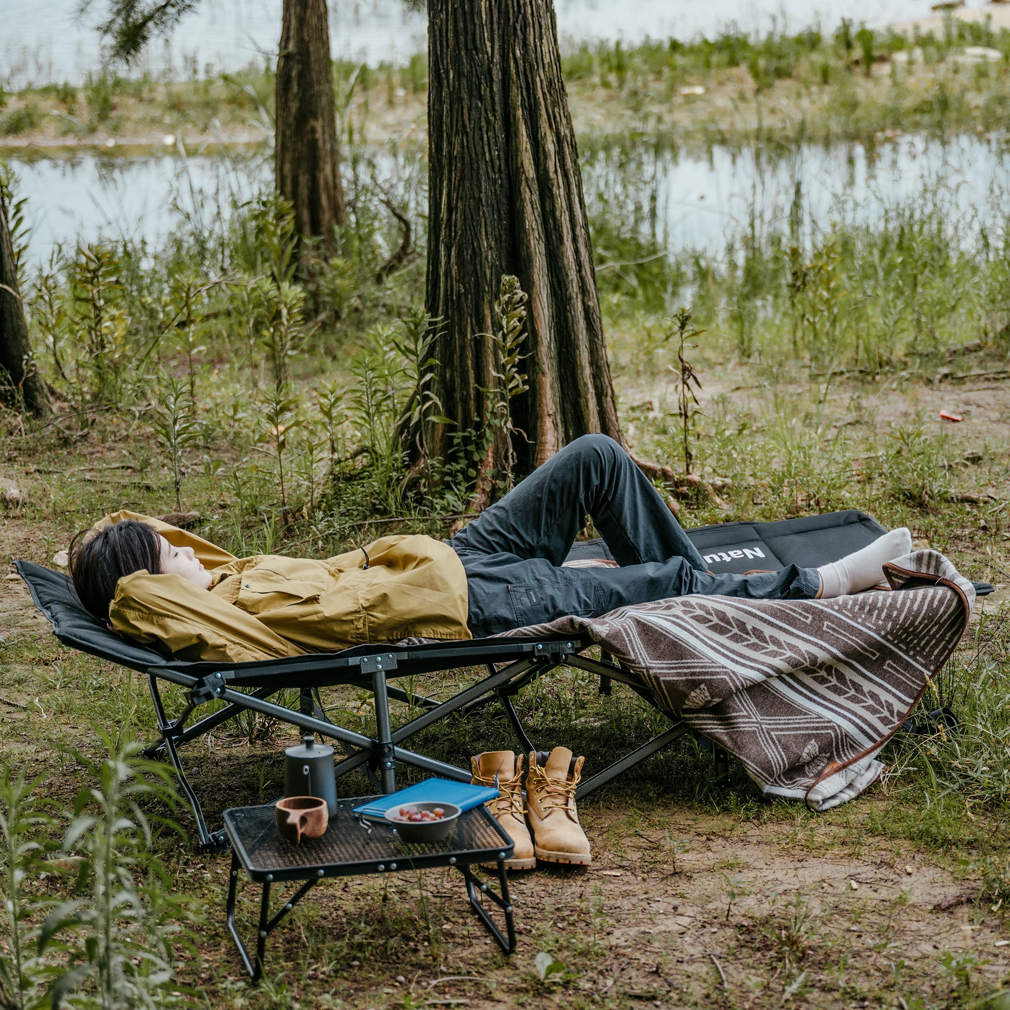 Naturehike Portable Folding Cot - Ultralight Camping Bed for