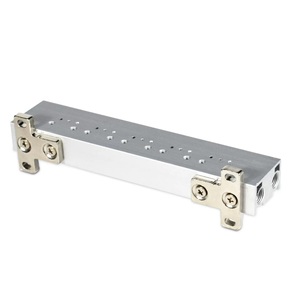 SMC VV5F5-20-071 โซลินอยด์วาล์ว 5 พอร์ต ขนาด 20 7 สถานี ติดตั้งบนราง DIN - Product Image 1
