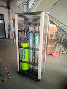 نظام تنقية المياه بالتناضح العكسي من الفولاذ المقاوم للصدأ مع مضخة PLC متعددة الجهد (110/220/380 فولت) لتحلية المياه بسعة 250 لتر/ساعة - Product Image 2