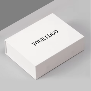Caja de Regalo Rígida Magnética Personalizada, Económica, de Papel Blanco con Relieve, para Empacar Ropa, Peluches y Calcetines - Product Image 6