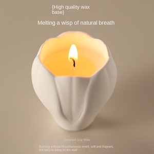 Newlywed sinh nhật ngày Valentine món quà thân thiện với môi handmade đậu nành sáp hoa hình dạng gốm Jar sang trọng hương liệu nến 100% - Product Image 4