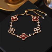 Bracelet en cristal scintillant trèfle à quatre feuilles 2025, bracelet en acier inoxydable plaqué or, zircon rose, bracelet porte-bonheur tendance, cadeau