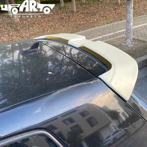 สปอยเลอร์หลังคาทรง OT สำหรับ<span class=keywords><strong>รถ</strong></span>ยนต์ VW Golf 6 MK6 GTI ปี 2008-2013 ผลิตจากพลาสติก ABS ลายคาร์บอนไฟเบอร์ จากโรงงานโดยตรง - Product Image 5