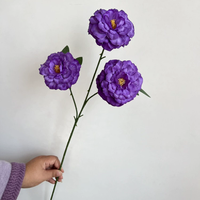 Bunga Ranunculus Asiaticus Sutra Buatan Simulasi Tinggi PPS 3 Kepala 63cm untuk Dekorasi Pernikahan dan Rumah