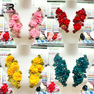 Appliques florales à coudre pour robe, patchs brodés faits main en strass, tissu à sequins, perles, pour sacs et corsages - Product Image 5