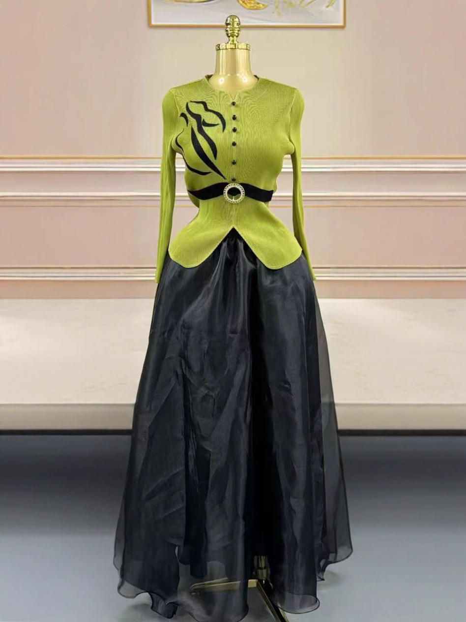 สีเขียว