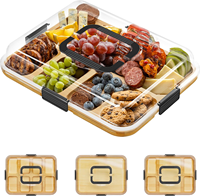 Plateau de service rectangulaire en bambou avec couvercle transparent et séparateurs amovibles pour charcuterie, fromages, collations, pique-nique