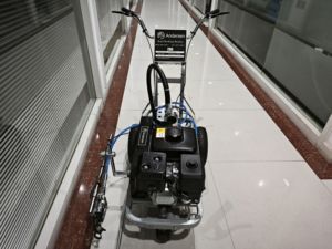 Canada Hot Bán một-dòng phun đường dòng đánh dấu máy cho bóng đá lĩnh vực mới với đáng tin cậy máy bơm và động cơ - Product Image 5