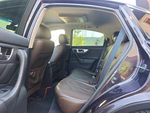 L'icône des performances d'un seul propriétaire : Infiniti FX37 <span class=keywords><strong>Beyond</strong></span> 2013, un bijou à faible kilométrage, une puissance V6 palpitante et un design accrocheur, bien entretenue - Product Image 4