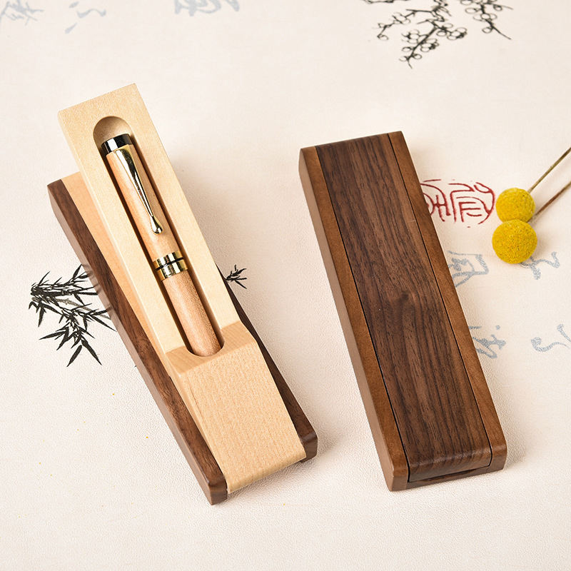 ไม้ &amp; สีน้ำตาล