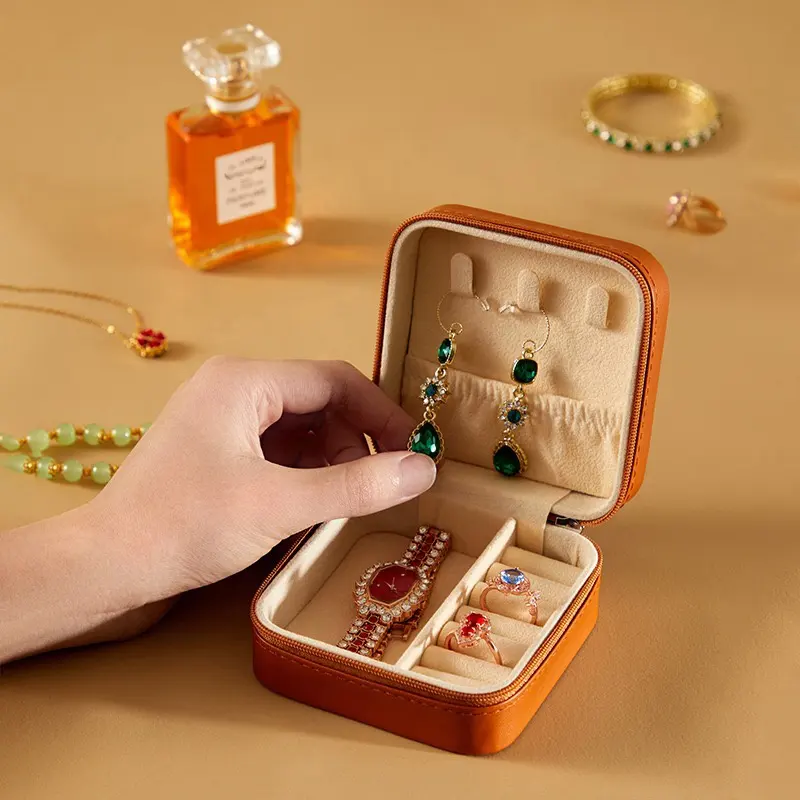 Custom Mini PU Leather Travel Jewelry Box Portable Organizer for Earrings & Rings Small Storage Jewelry