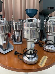 <span class=keywords><strong>Mini</strong></span> broyeur multifonctionnel à grande vitesse en acier inoxydable <span class=keywords><strong>pour</strong></span> la <span class=keywords><strong>cuisine</strong></span> à domicile <span class=keywords><strong>pour</strong></span> les petits aliments, les herbes chinoises, la boulangerie 220V - Product Image 5