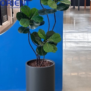 Jardinières en aluminium d'usine Pots extérieurs et <span class=keywords><strong>de</strong></span> fleurs <span class=keywords><strong>de</strong></span> grande taille et jardinières pour le projet australien - Product Image 1