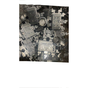 China OEM Taizhou <span class=keywords><strong>diec</strong></span> asting molde moldeo por inyección y soplado de aluminio barato fundición a presión fábrica de moldes - Product Image 1