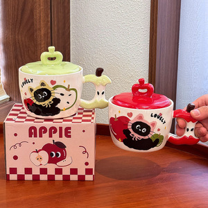 Mug en céramique Apple Cat, tasse à eau résistante à la chaleur, design esthétique, mug portable mignon pour filles, étudiantes, dortoir, bureau - Product Image 5