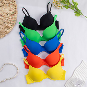 Soutien-gorge confortable et réglable pour femmes, sans armatures, fin, uni, anti-affaissement, pour petite <span class=keywords><strong>poitrine</strong></span>, effet push-up - Product Image 1